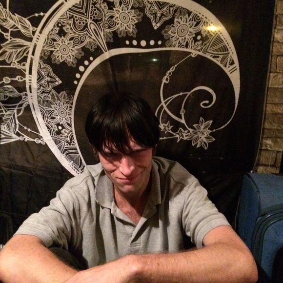 Meet your Posher, Jonathan - Picture 1 of 1